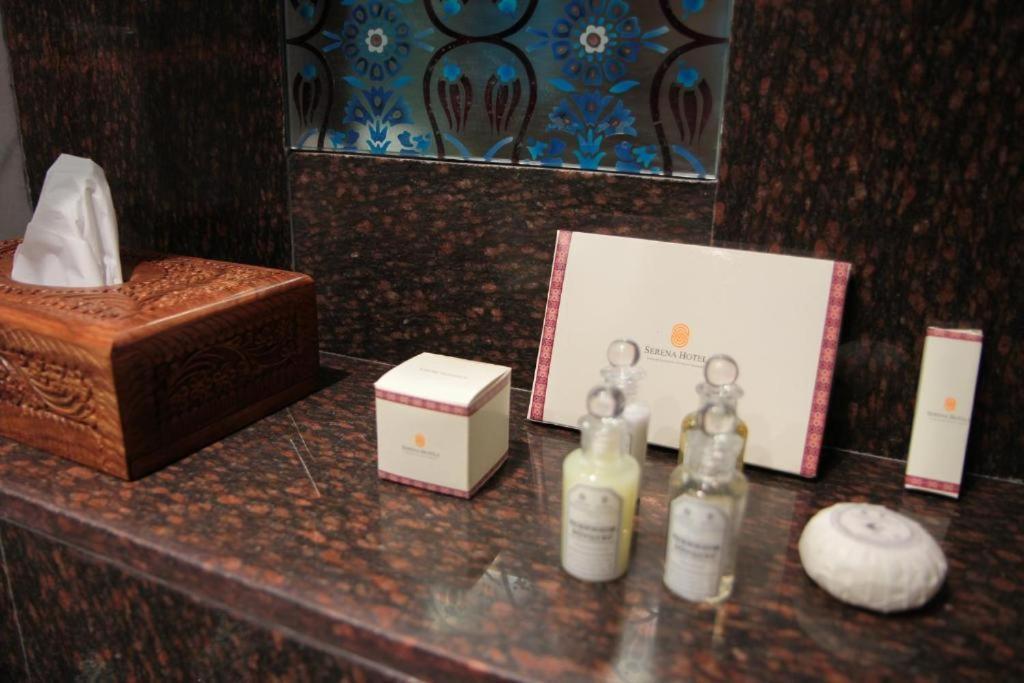 Dushanbe Serena Hotel Zewnętrze zdjęcie